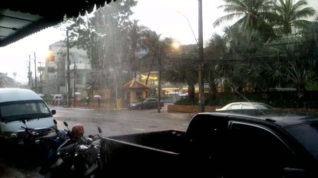 rain in pattaya